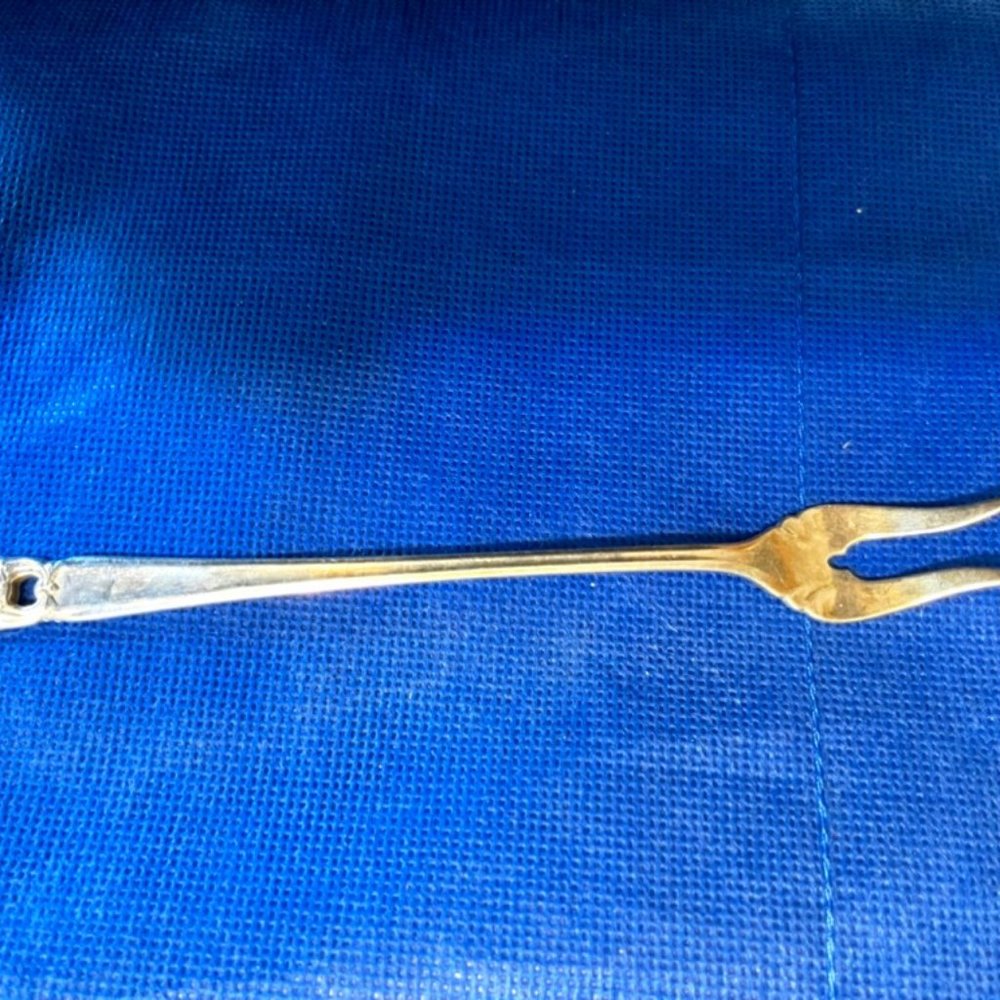 VTG 1847 Rogers Bros IS Eternally Yours Silverplate 6.25" Cocktail Fork  EUC